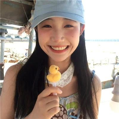 清歌院落影
